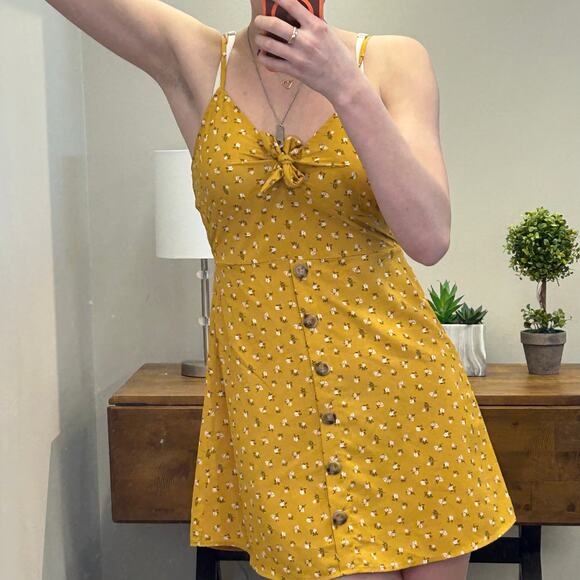Gold Floral Sundress Size Small - Picture 1 of 5
